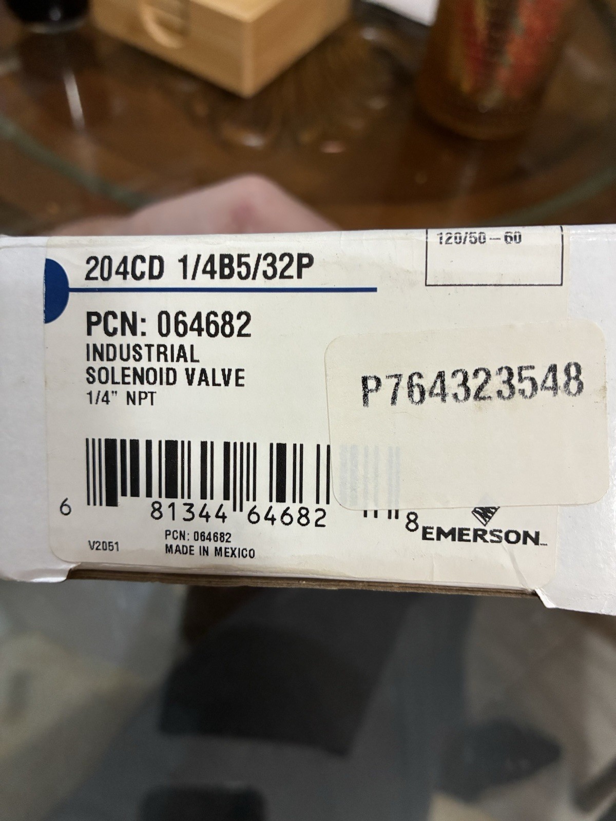 Emerson 204CD 1/4B5/32P Brass Steel Solenoid Valve V2051 1/4″ NPT 120V