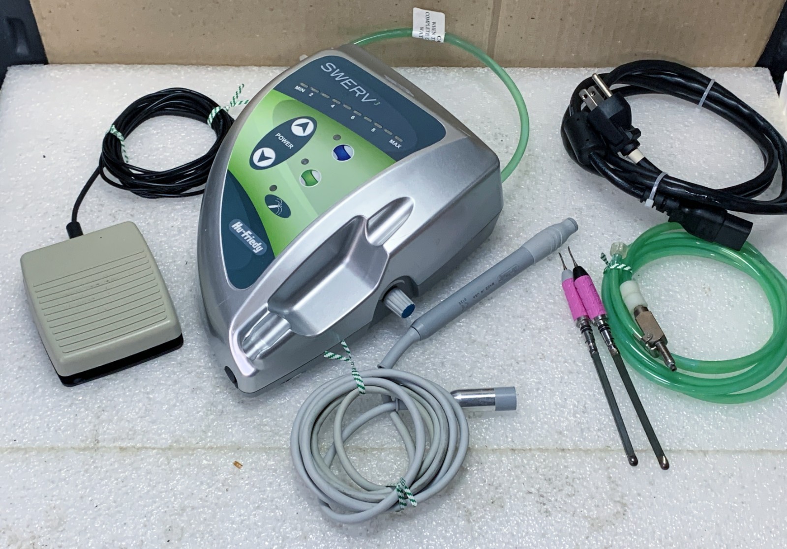 Hu-Friedy SWERV3 UM3000 30K Scaler + Tips, 90-Day Warranty
