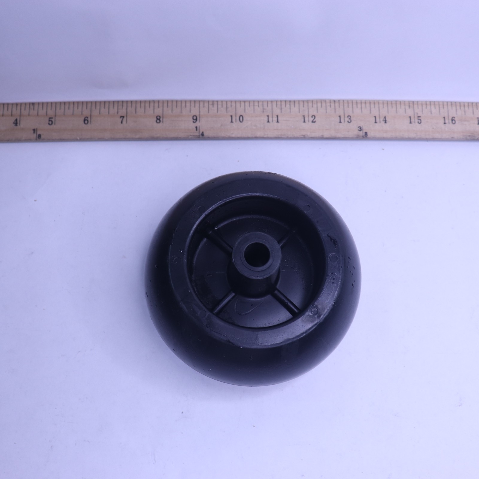 MaxPower Deck Wheel 5 x 2-3/4 335096
