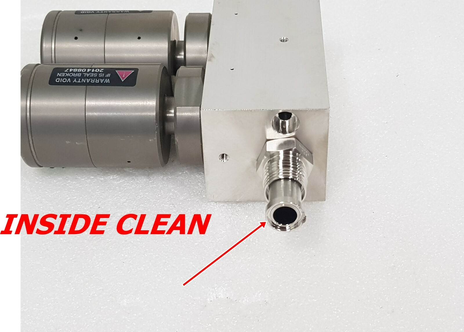 CKD AGD21R-HDF-X0127,MAIN:0.5MPa,OPERATE:0.4-0.6MPa,LABEL DAMAGED FREE SHIP