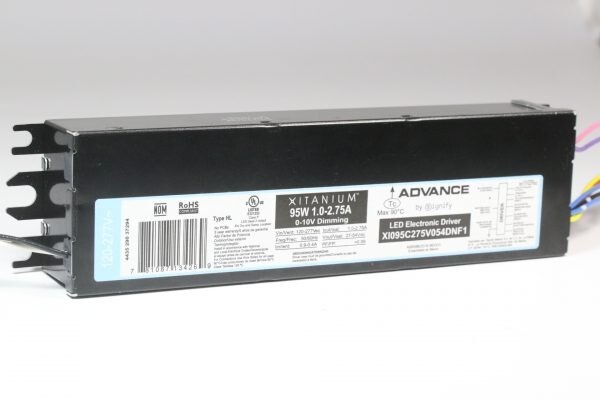 XI095C275V054DNF1 – Xitanium 95W 1.0-2.75A 54V 0-10V INT