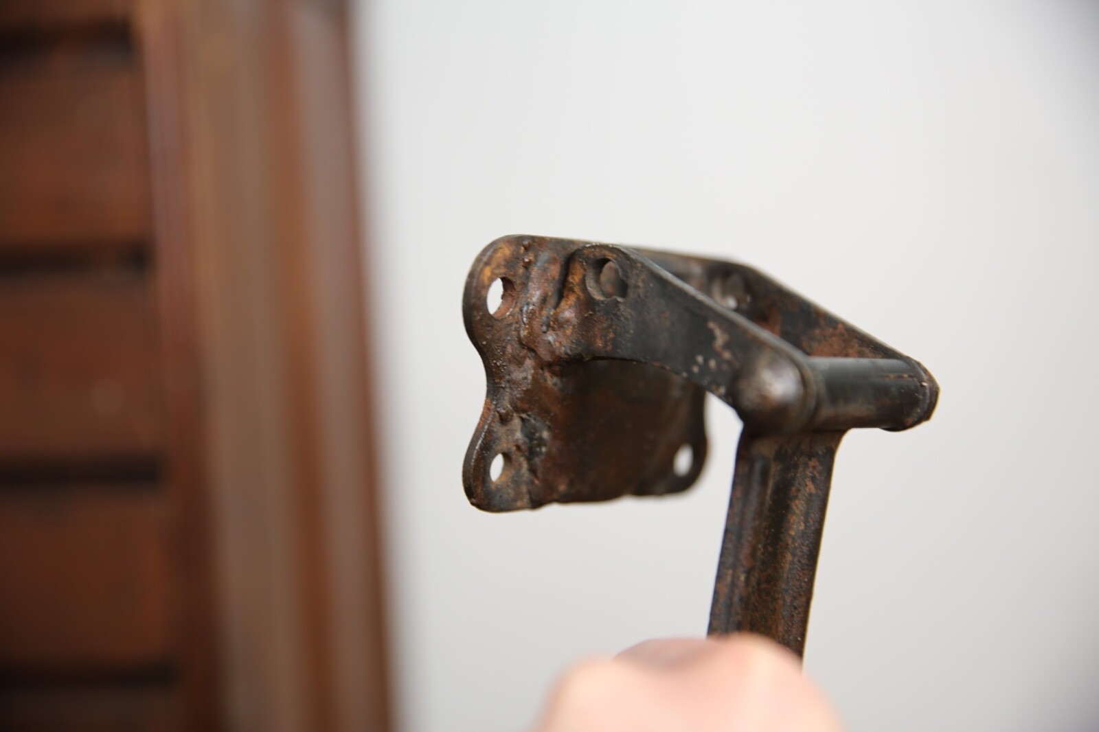 Vintage Japanned Swing Arm Potbelly Door Closer hardware antique copper flash