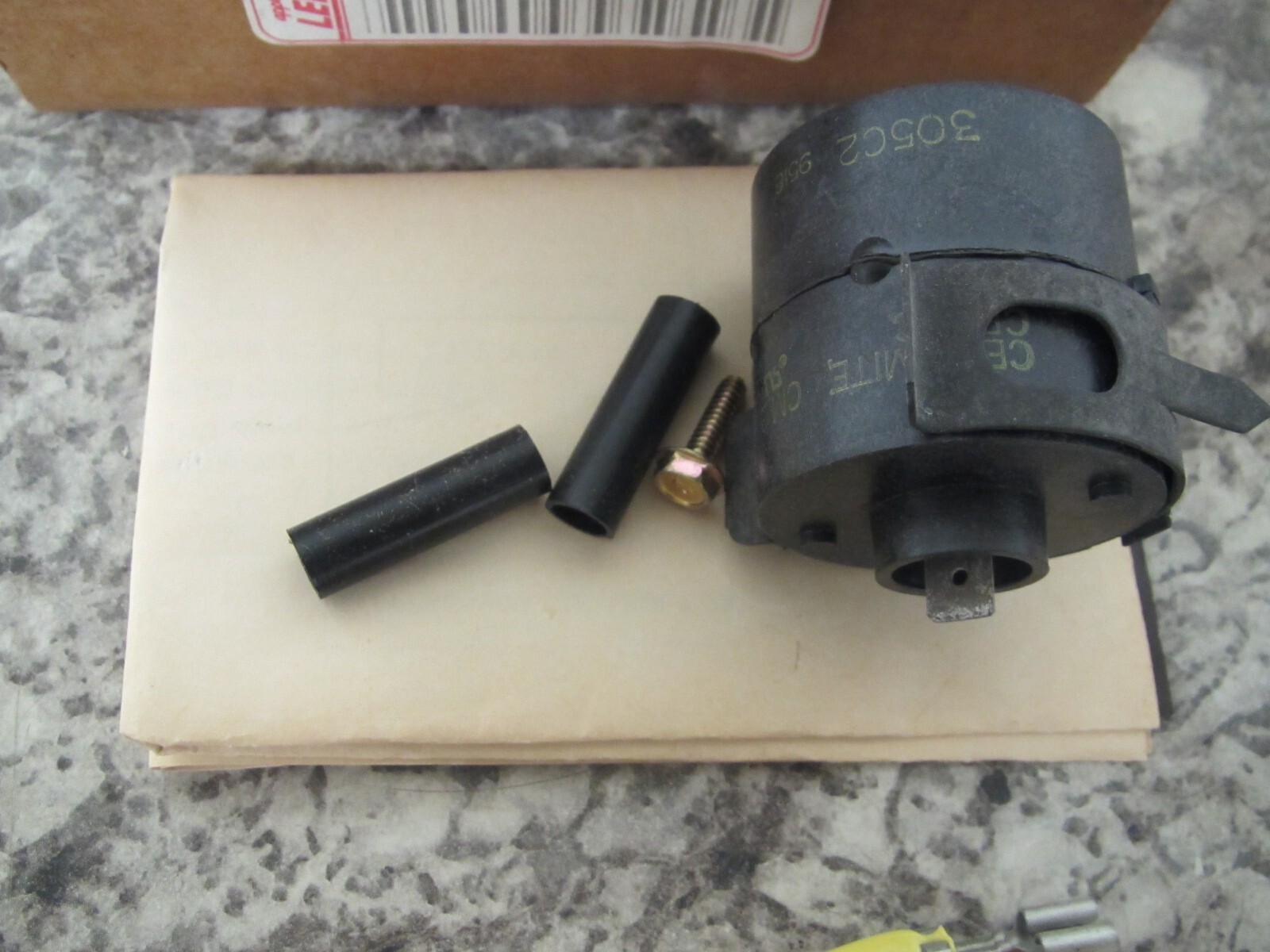 Lennox Armstrong 56A70 56A7001 LB-29901CA Compressor Start Kit Nos Free Shipping