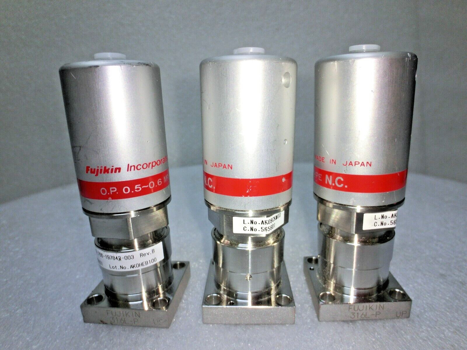 3pc LAM Research 766-197842-003 Rev B,Fujikin 565601 Diaphram Valve,Jp_,96433