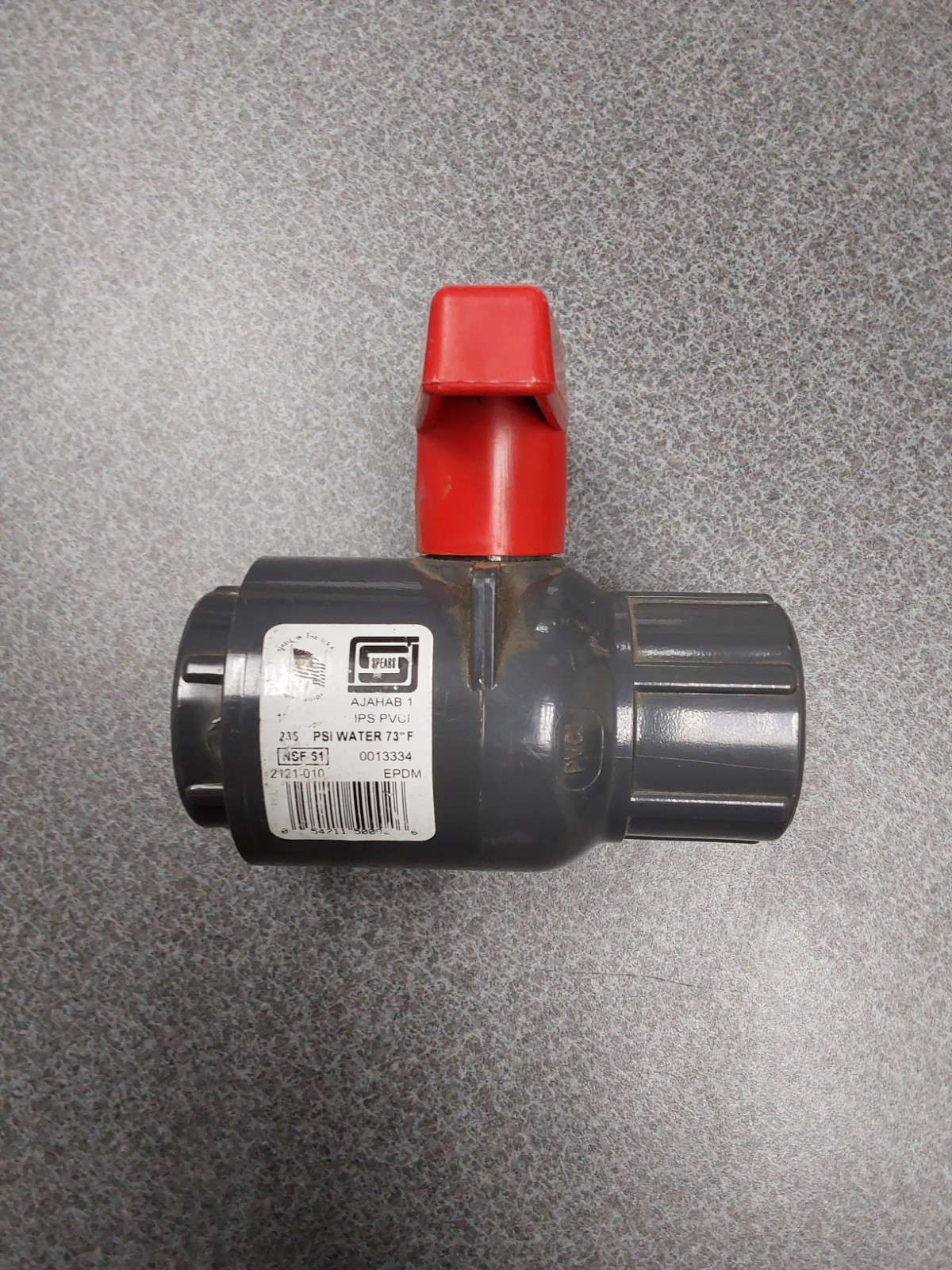 Spears 1″ PVC Threaded Ball Valve 235 PSI, 2121-010 Gray