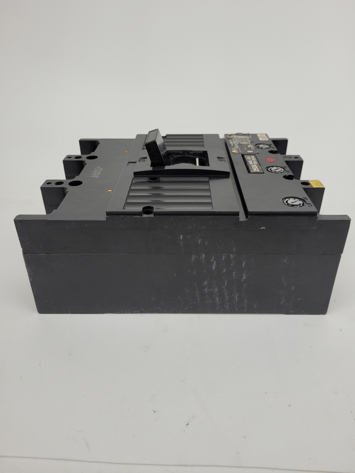TJJ436250 GE 250 Amp 600 Volt 22kA Circuit Breaker – Next Day Option