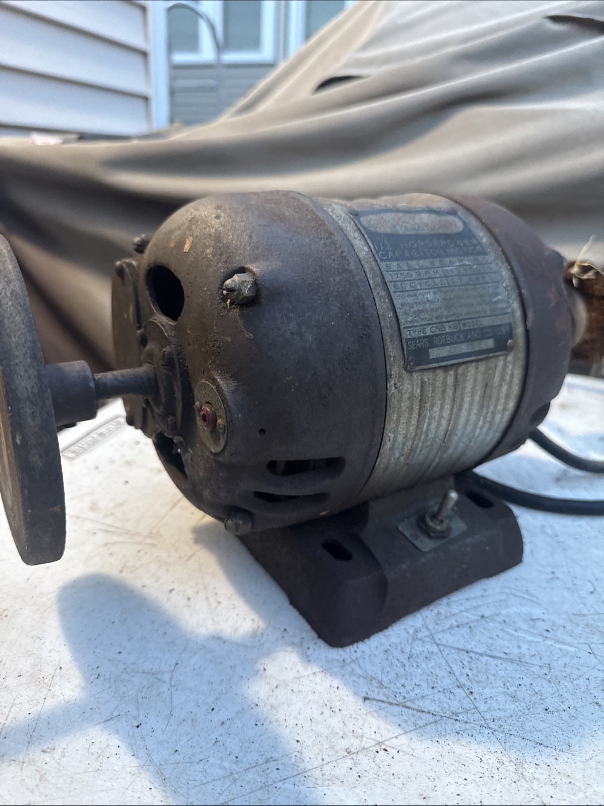 VINTAGE Craftsman 115v electric motor 1/2 hp/1750 RPM Model 115.6962. Needs Cord