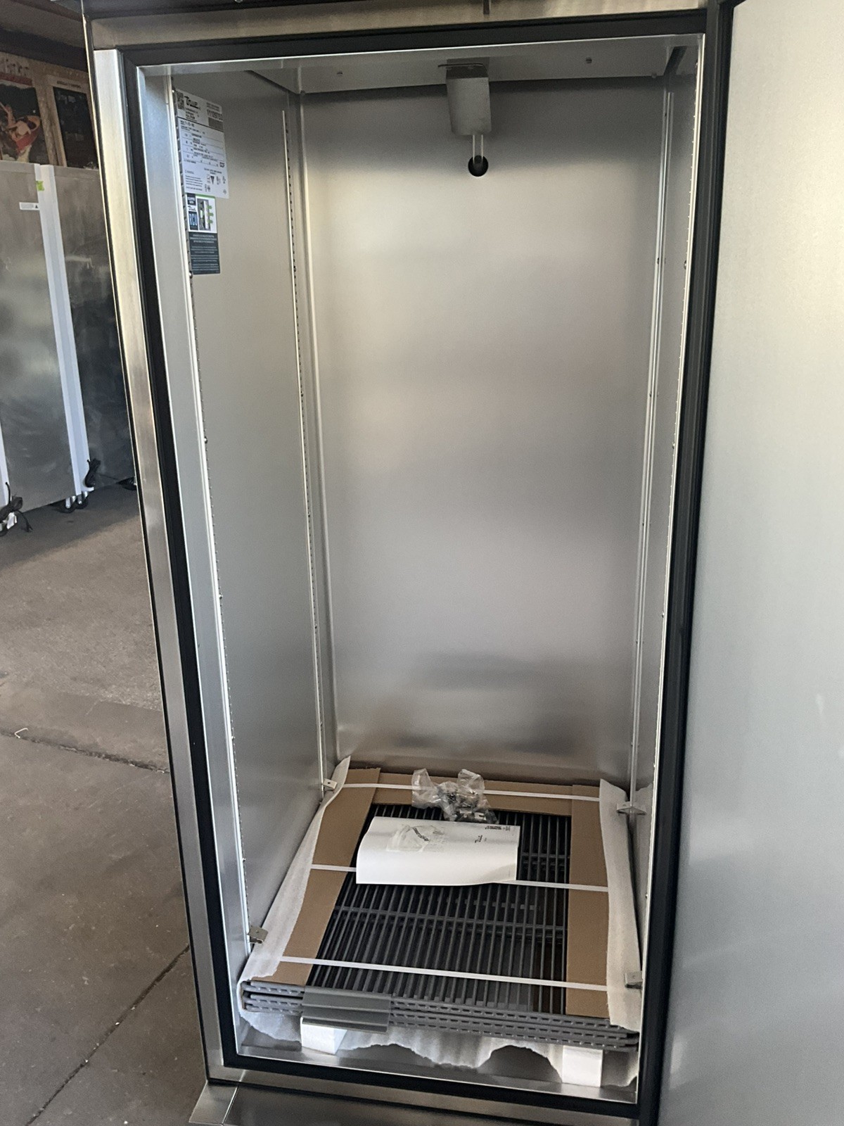 New 2025 True T-23-HC 23cf Single Door Reach In Refrigerator on casters