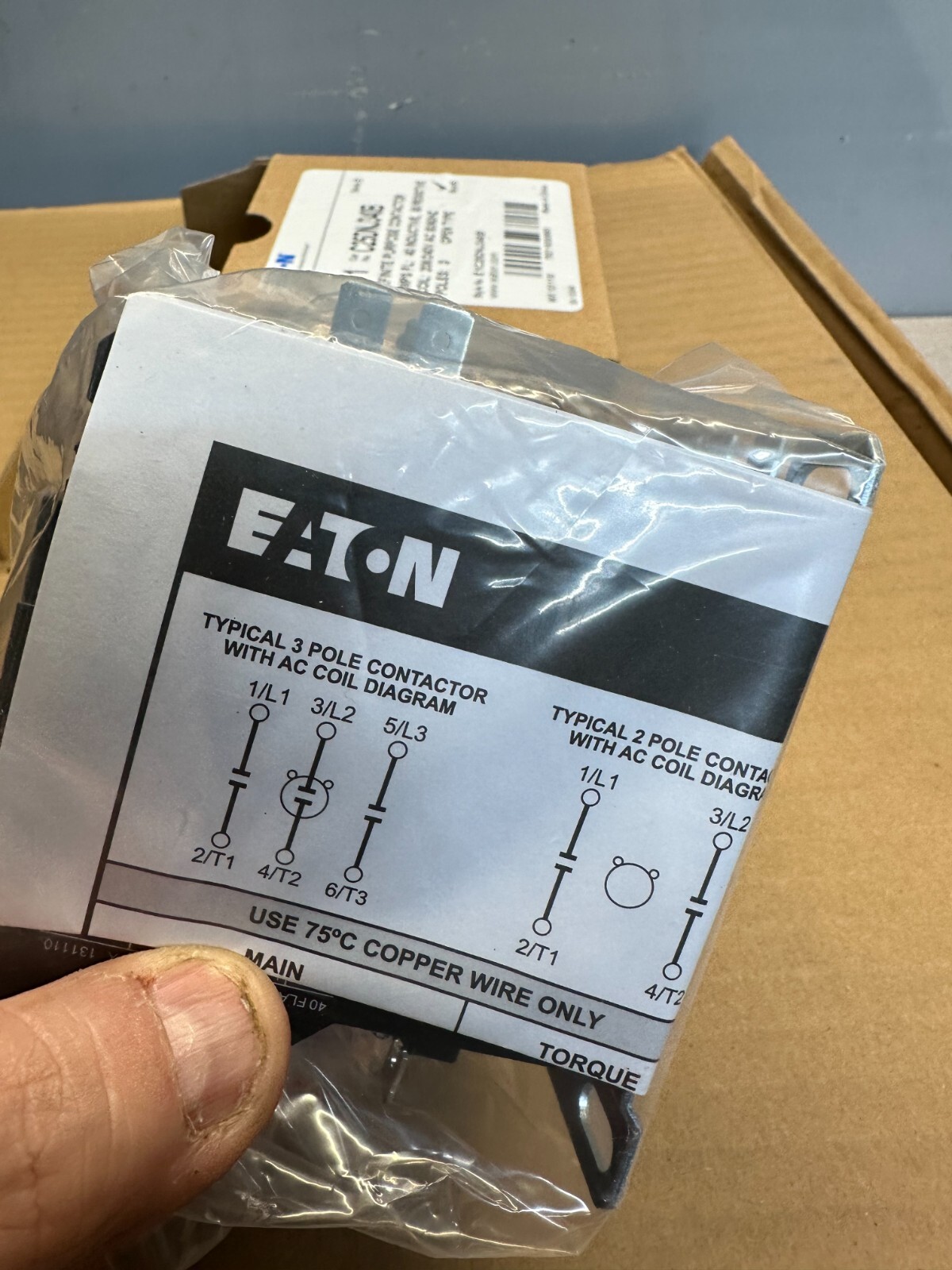 EATON C25DNJ340B 3P 40A 208-240 VAC Definite Purpose Contactor, NEW FREE SHIP