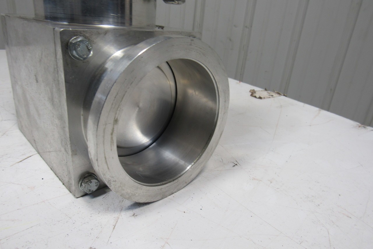 Pfeiffer TPH 190 190 l/s Flow Rate Turbomolecular Vacuum Pump & Vibration Damper