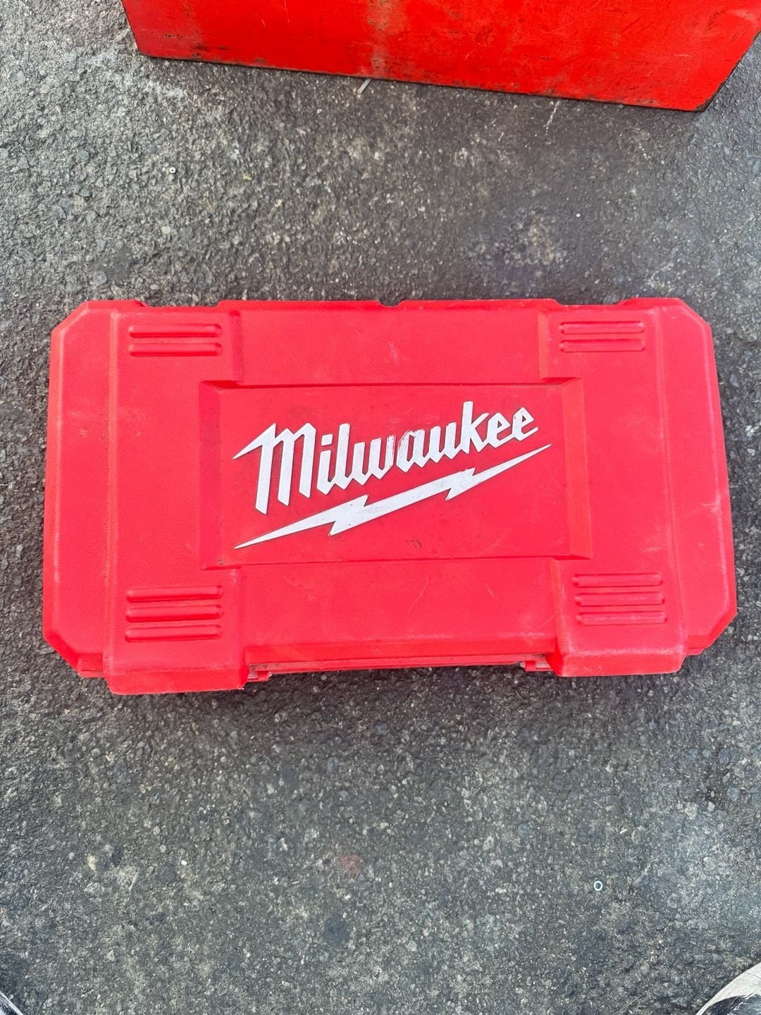Milwaukee 1107-1 Heavy-Duty 1/2-Inch Right Angle Drill Kit