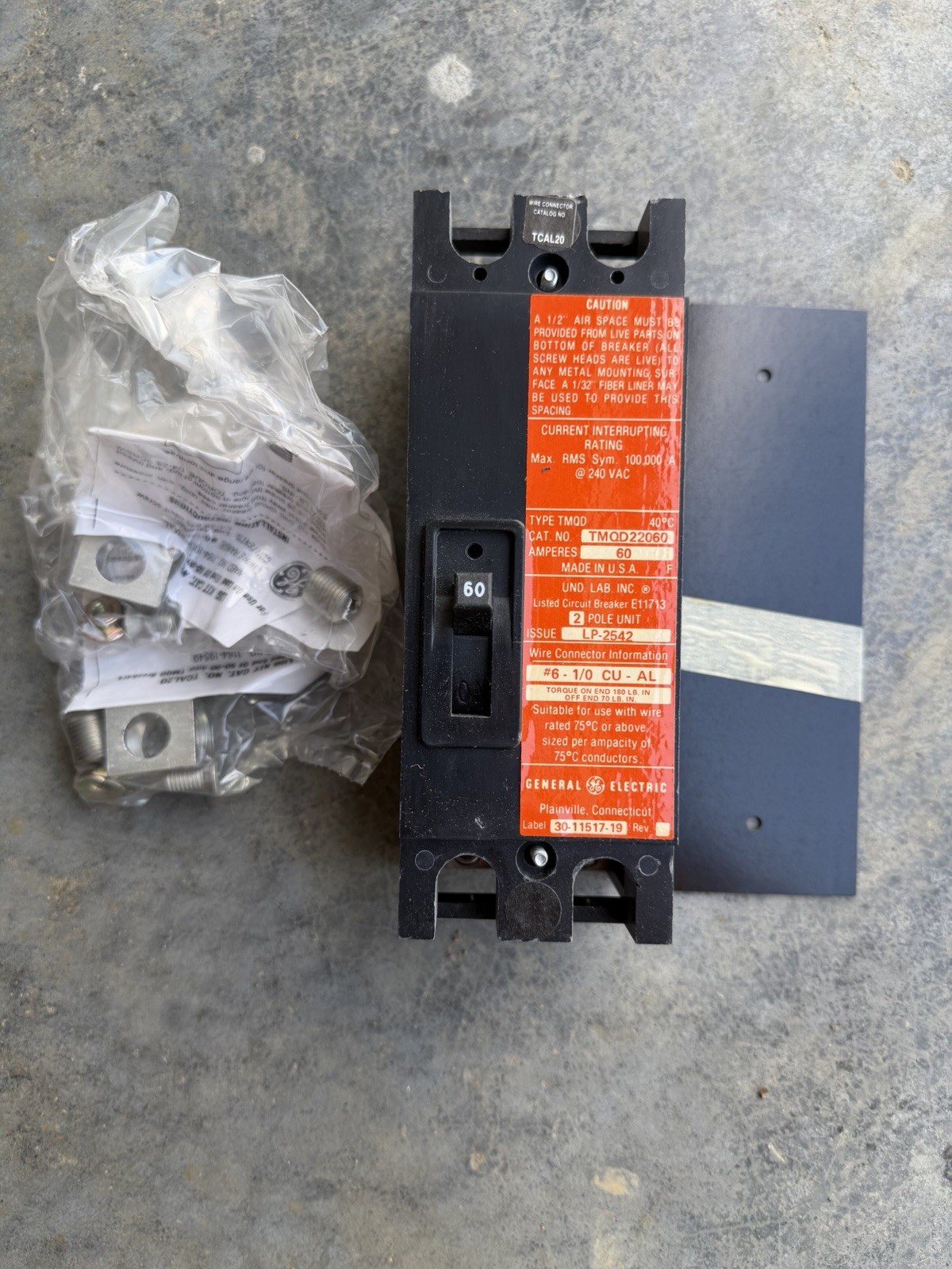 GE TMQD22060 Circuit Breaker *NIB*