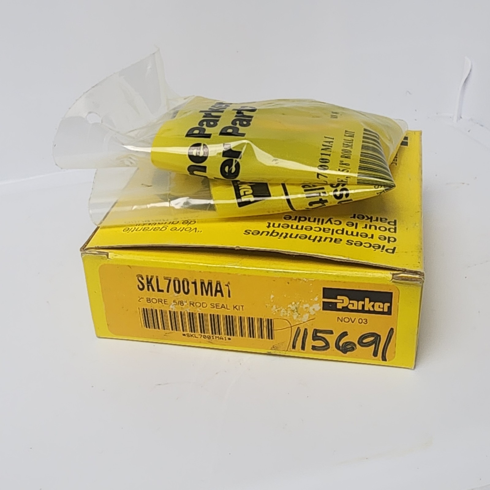 New PARKER SKL7001MA1 / SKL 7001MA1 2″ Bore, 5/8″ Rod Seal Kit (Open Bag)