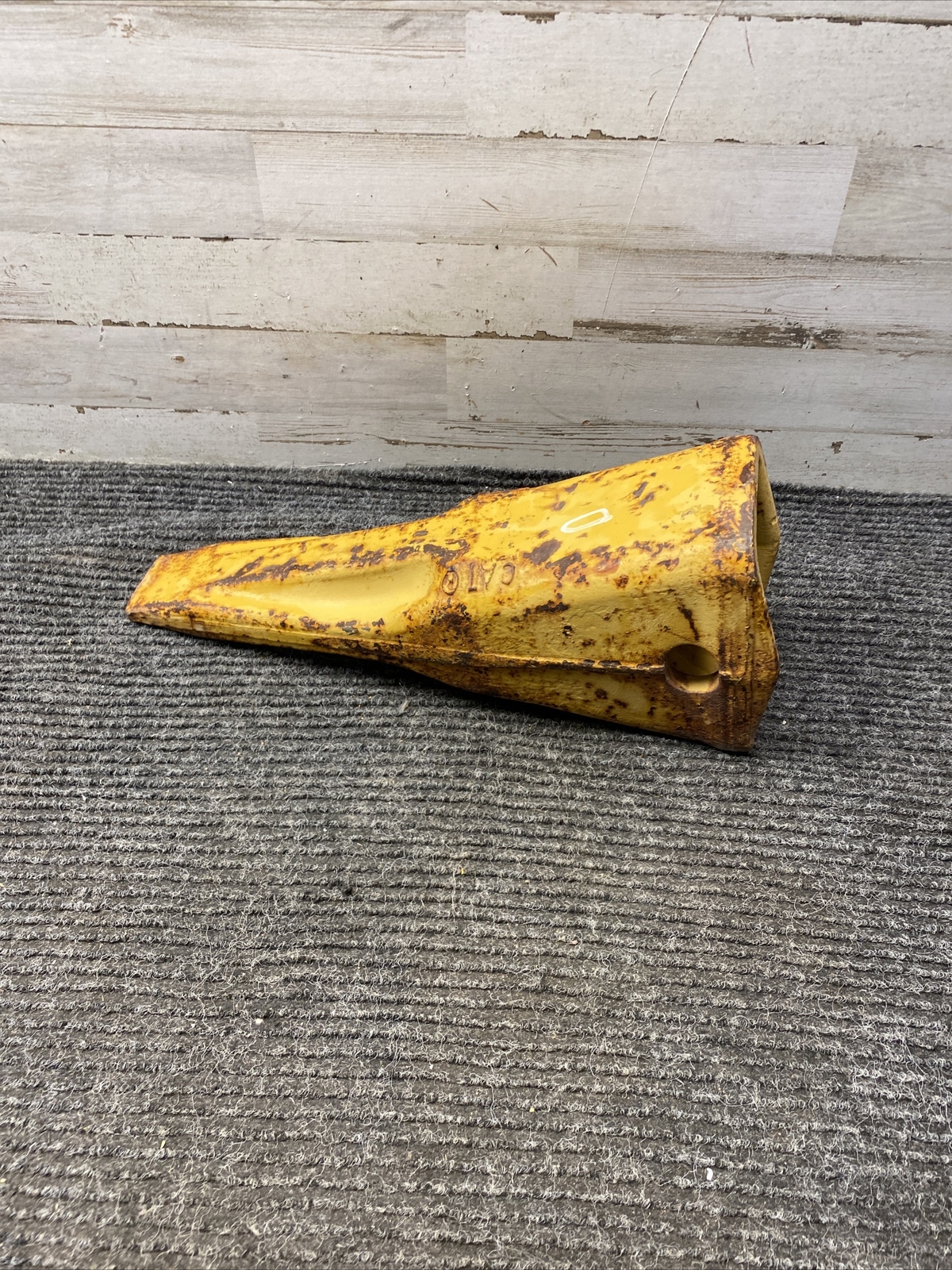 OEM CAT CATERPILLAR RIPPER TIP TOOTH 6Y0352