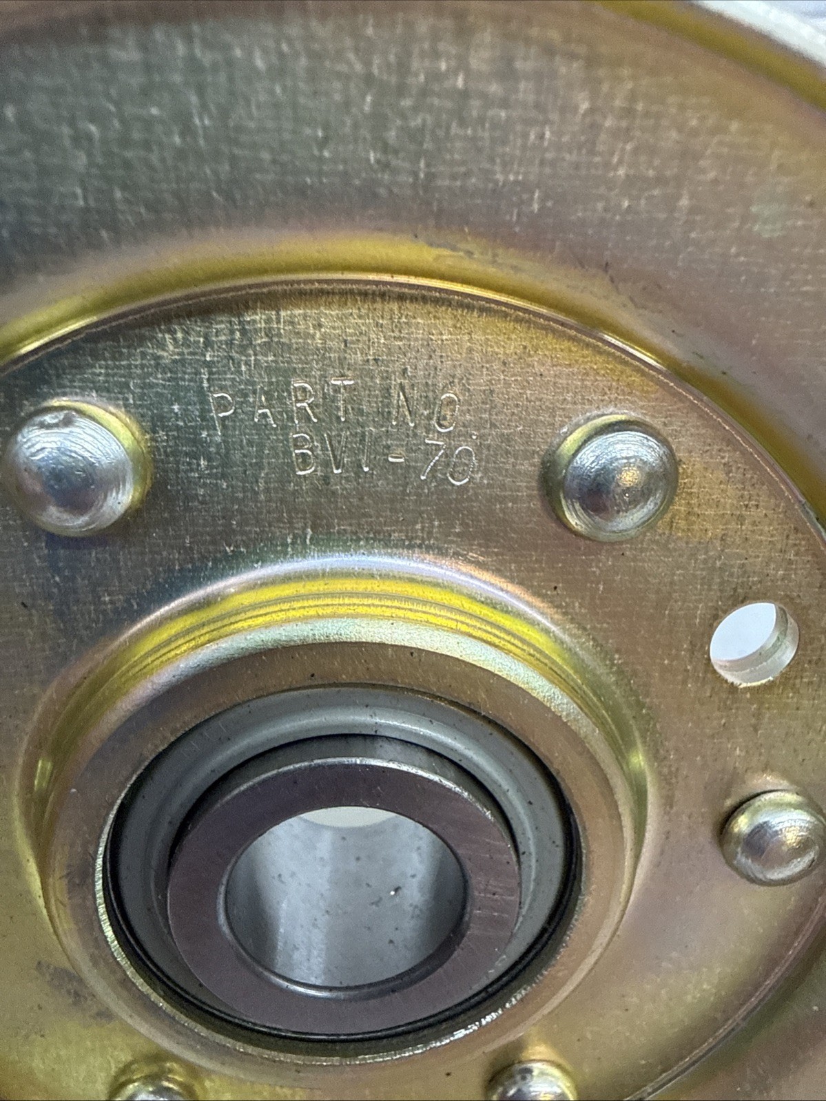 Don Dye BVI-70 Idler Pulley 4-3/8″ O.D. V-Belt