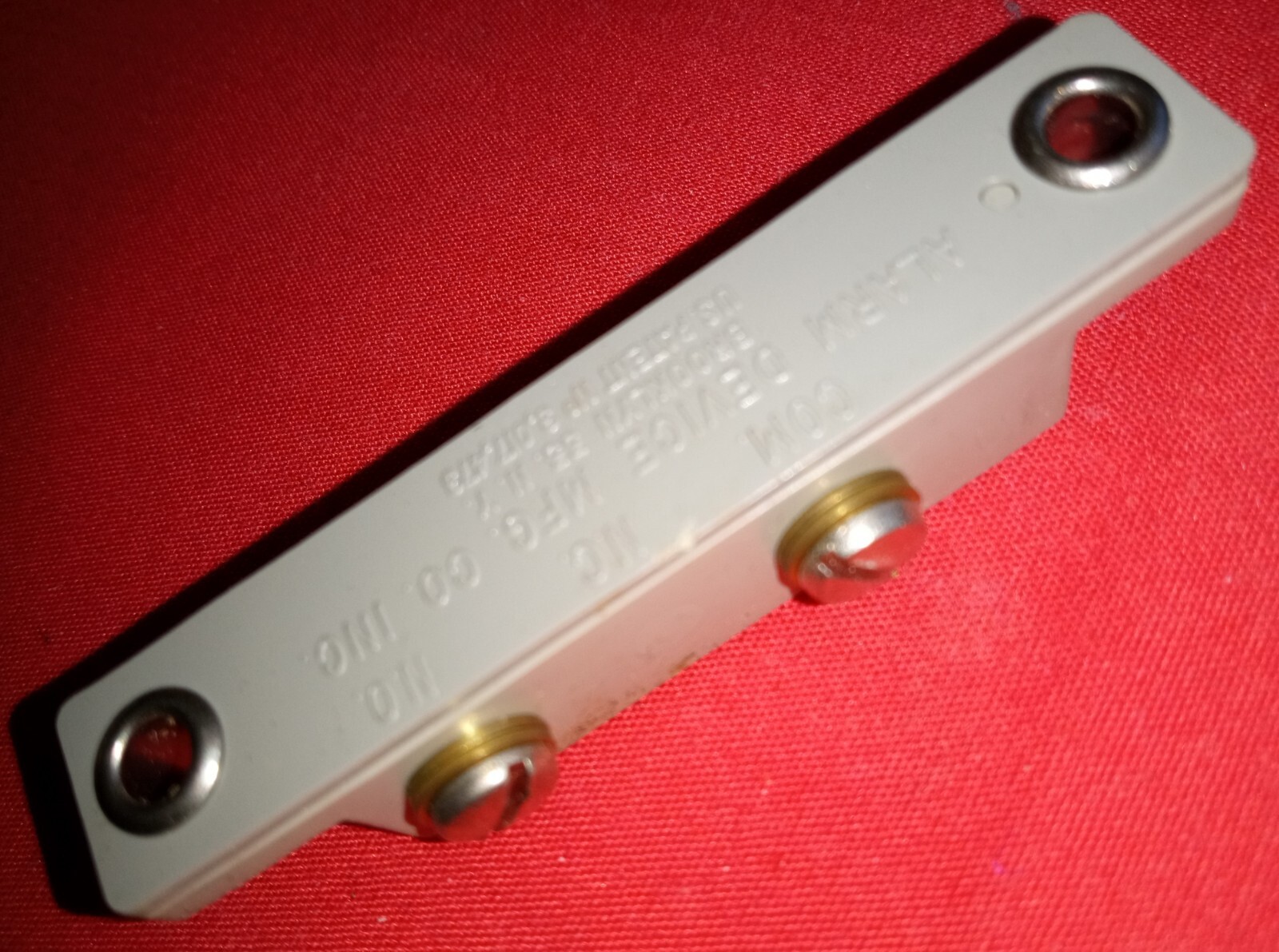 Ademco Type No 39 Magnetic Contact Sensor Switch Surface Mount Grey 2-1/2″ L NOS