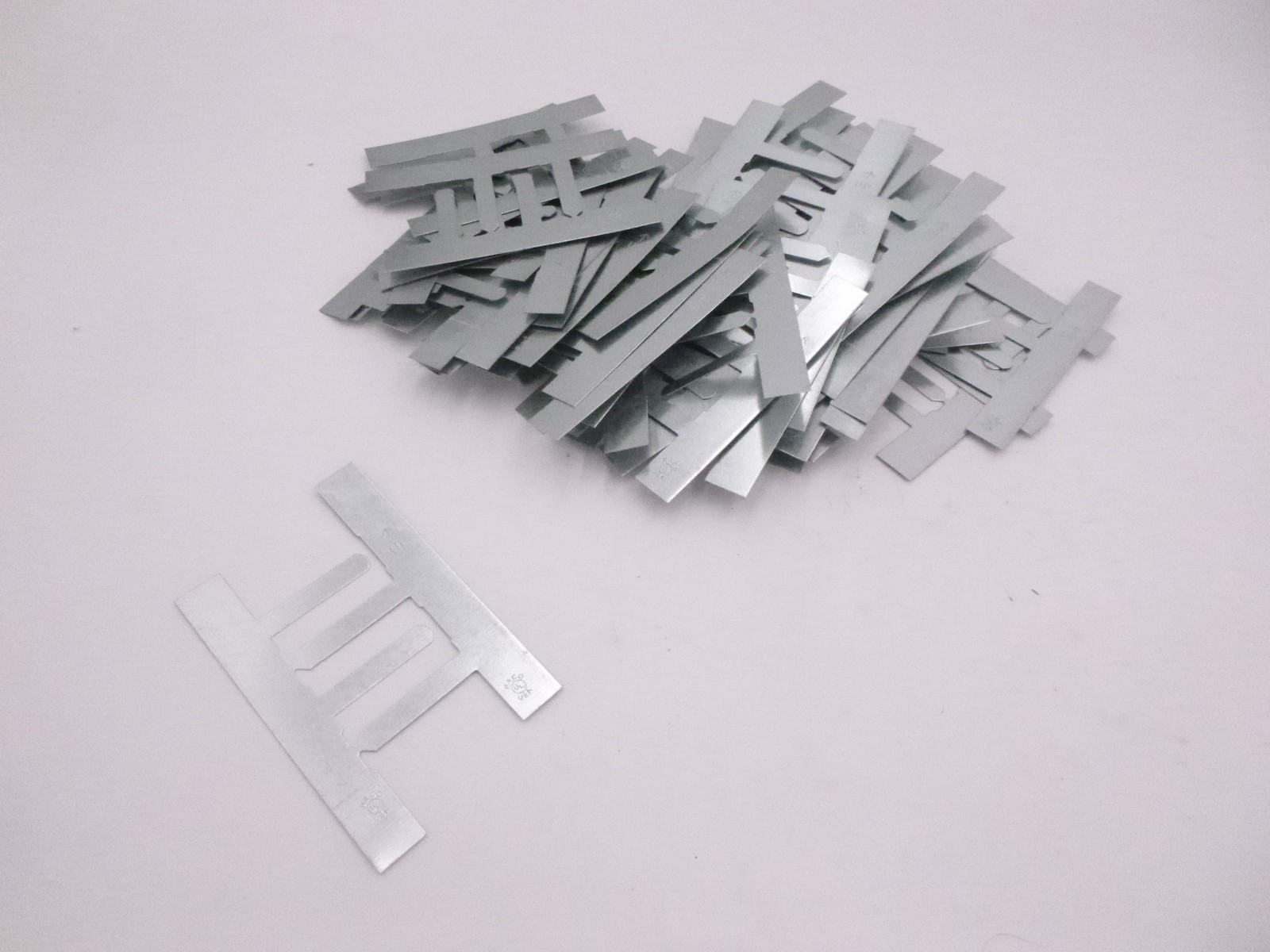 85 Pk Hubbell Raco Metal New Work Interior Wall Electrical Box Mounting Brackets
