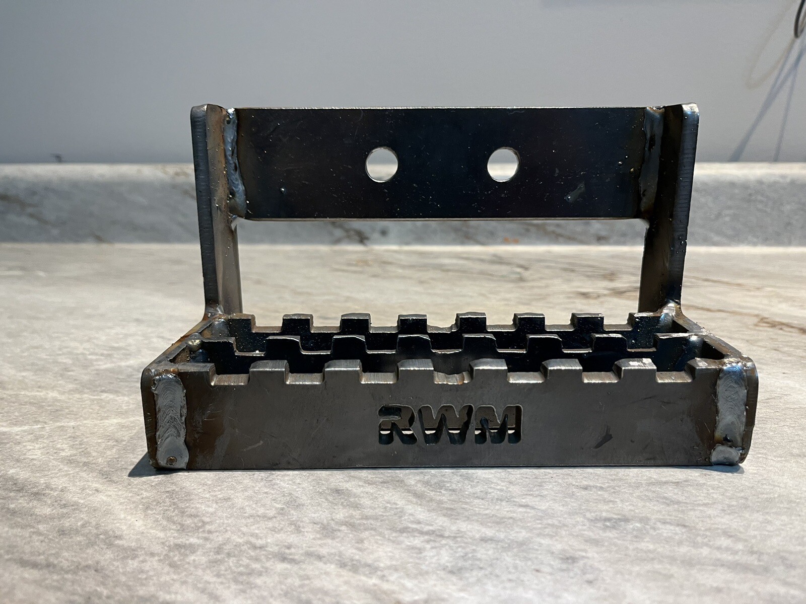 RWM Universal Brand New Bolt-On 5″drop step Raw Steel Step 1/4″ Thick