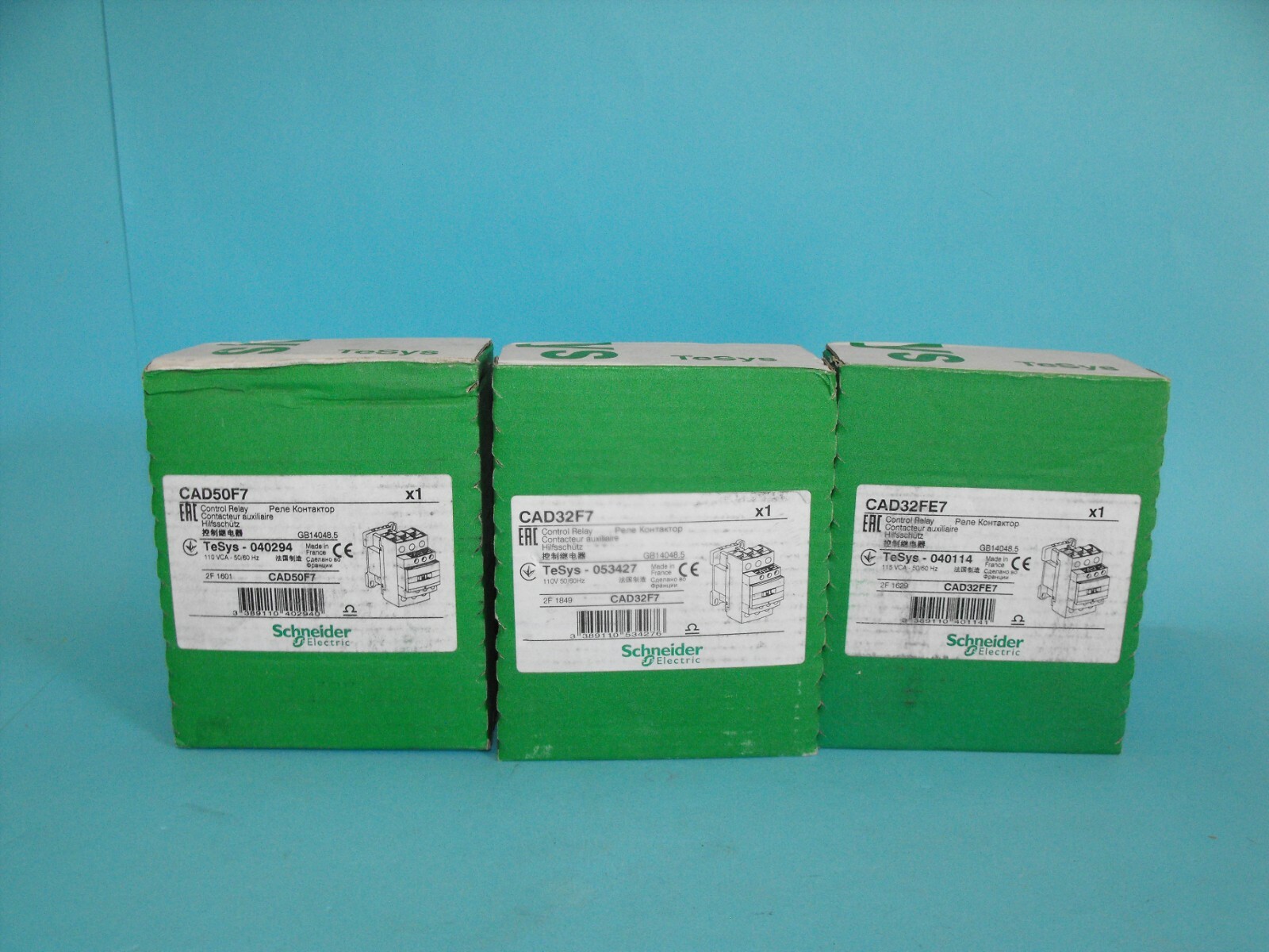 Schneider Electric.TELEMECANIQUE.CAD50F7+CAD32F7+CAD32FE7.(LOT3PCS).NEW