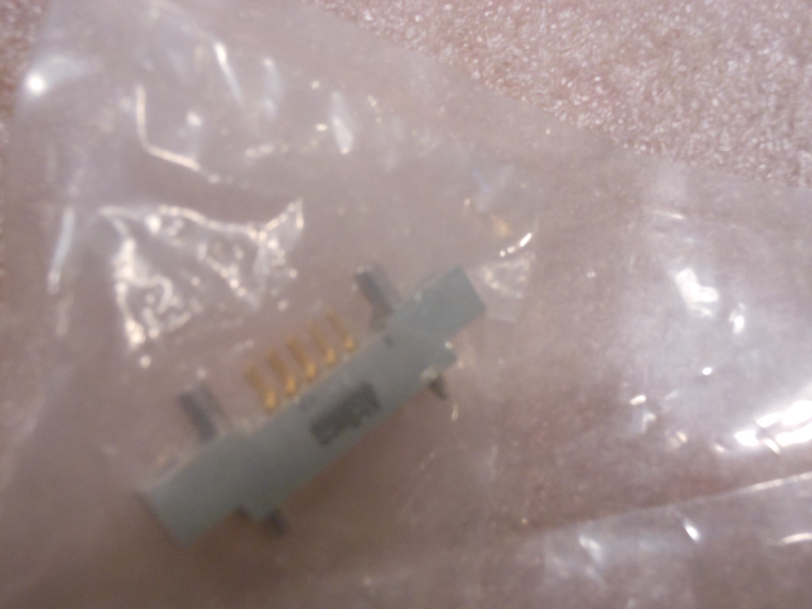 AIRBORN CONNECTOR W/CONTACTS PART # WTB14SED9JTB-D88 NSN: 5935-01-329-4943