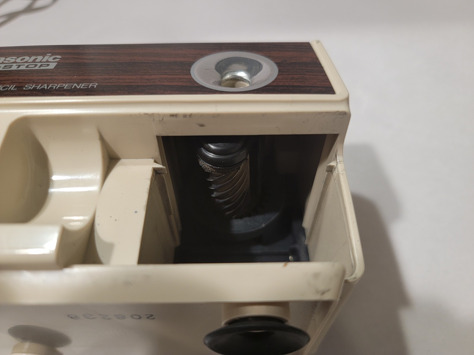 Vintage Panasonic KP-110 Auto Stop Electric Pencil Sharpener Beige With Orig Box