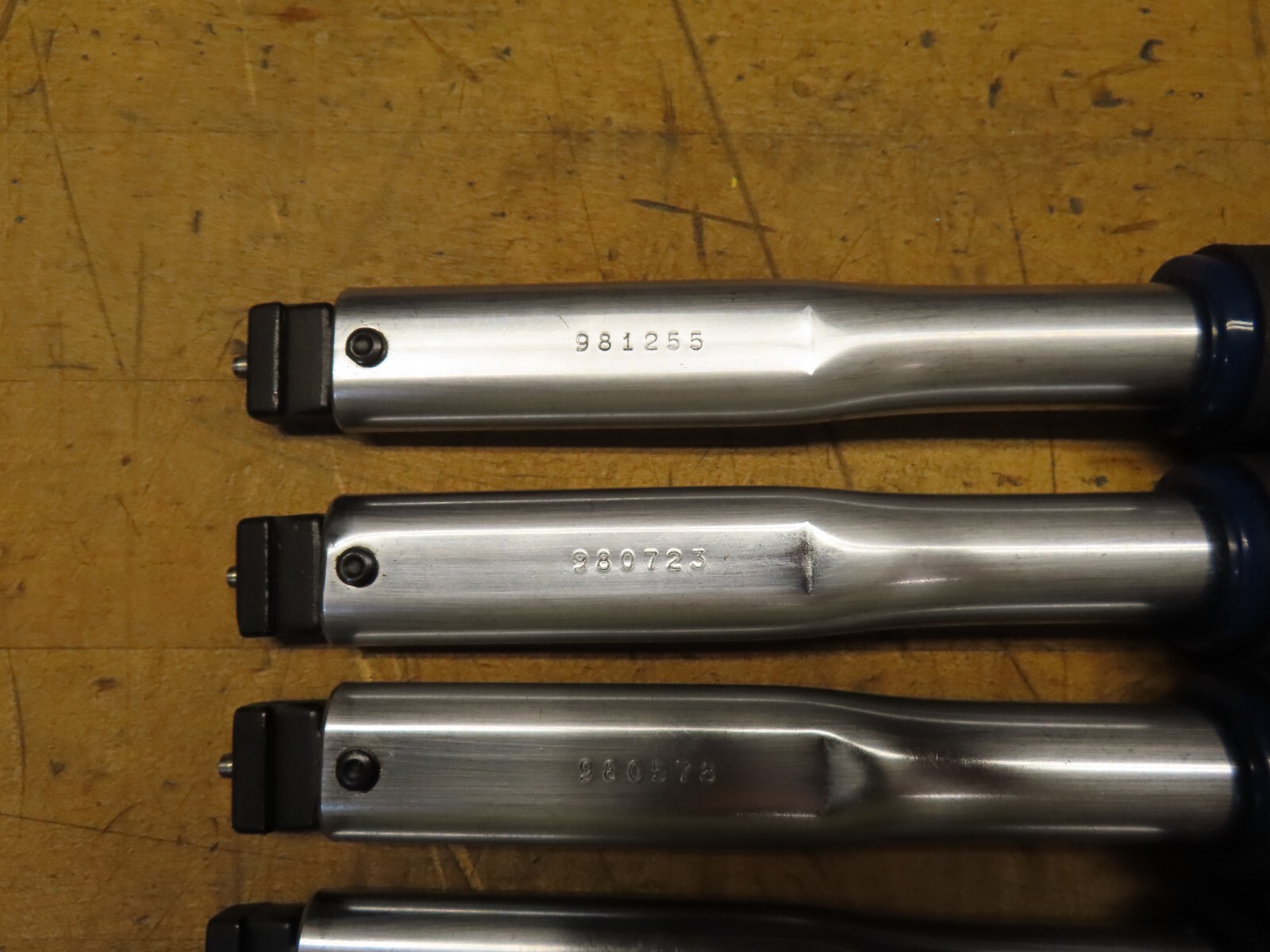 SR LTC 810016 Preset Interchangeable Head Torque Wrench 60-300 in. lbs. 7-34 Nm