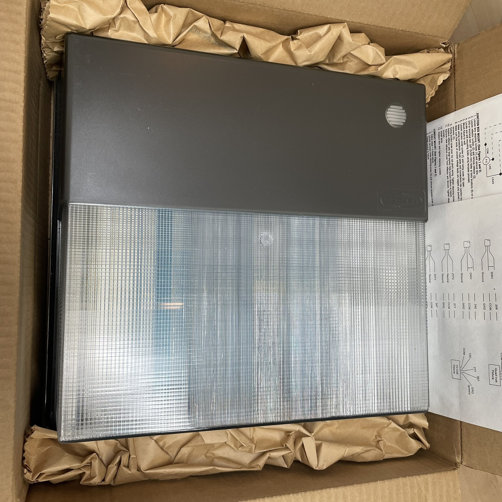 Hubbell Outdoor Light PVL-150S-128 Fixture 70W Perimaliter 120-277 Volts NOS