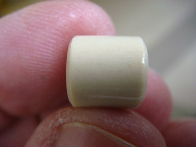 ONE Lot 15 Threaded Ceramic Spacers/Standoffs KEYSTONE 7712 — New and Unused