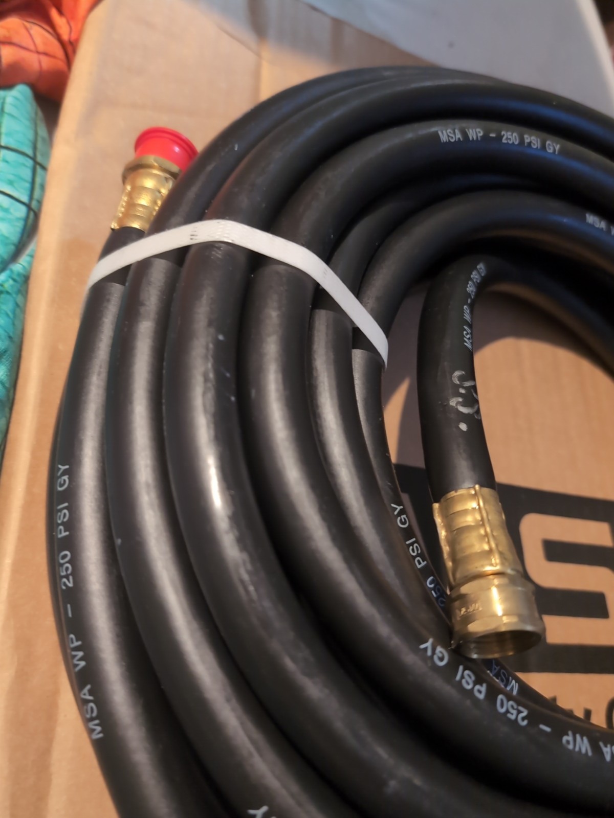 MSA 455022 Air Supply Hose, 3/8 in x 50 ft L, Threaded, Brass/Neoprene, Black