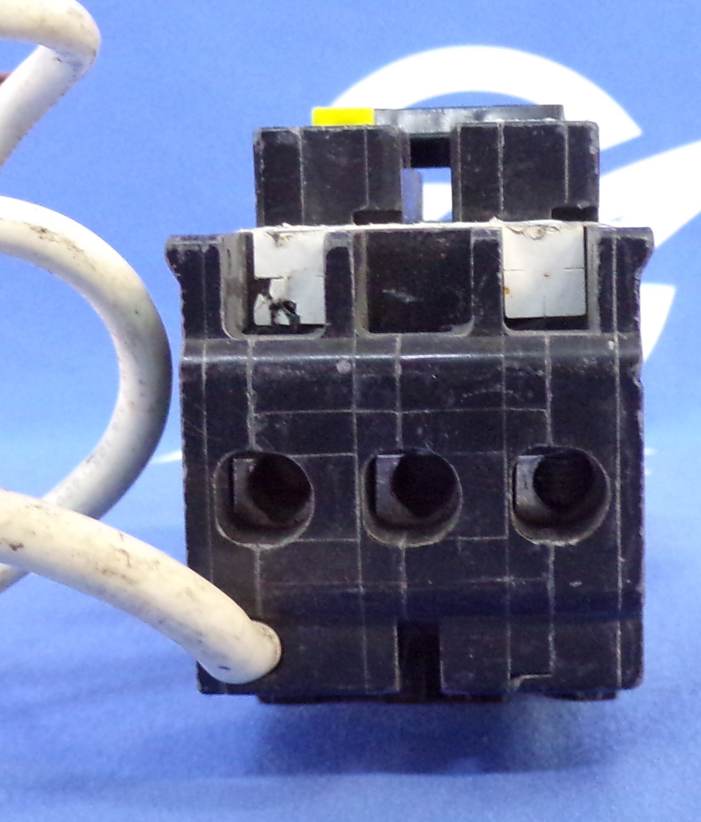 SQUARE D CIRCUIT BREAKER HOM250GFICP 50A 120/240V 2P**COSMETIC DAMAGE**1YR WARRA