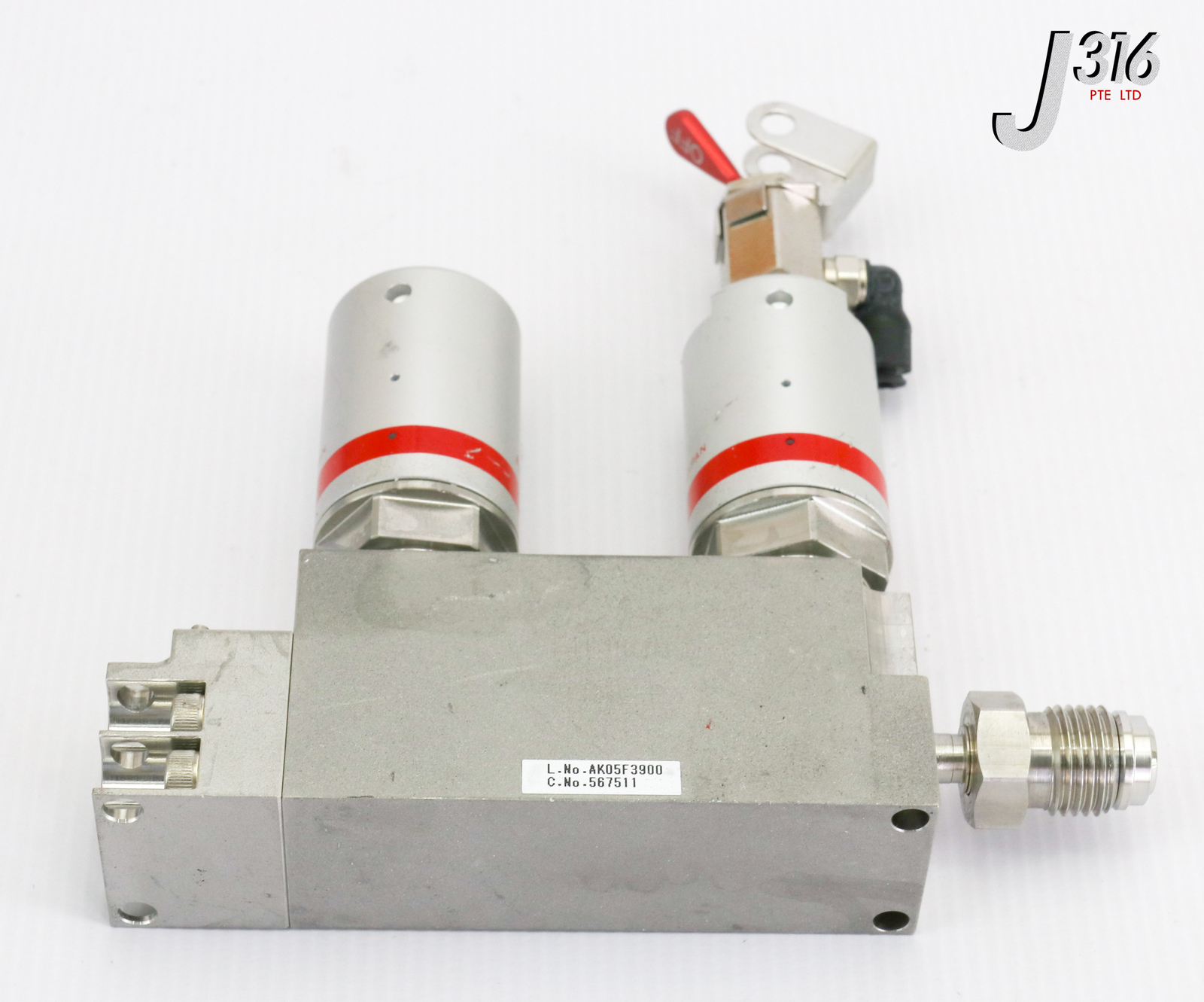18491 FUJIKIN DIAPHRAGM BLOCK VALVES, TYPE N.C., O.P. 0.5~0.6MPA 567511