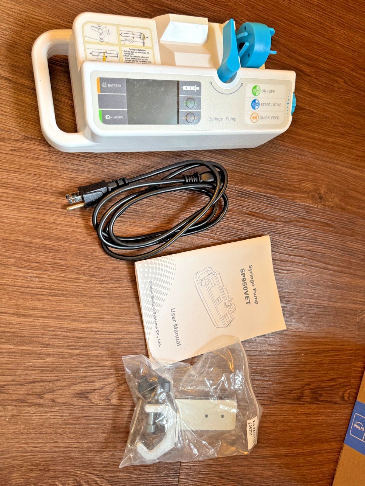 Contec Syringe Pump infusion SP950 LCD real-time alarm Rechargeable BRAND NEW