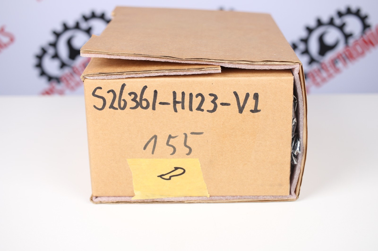 MAGNETIC PERIPHERAL 94166-182 77774361 (COMPUTING DEVICE) – 6 months warranty