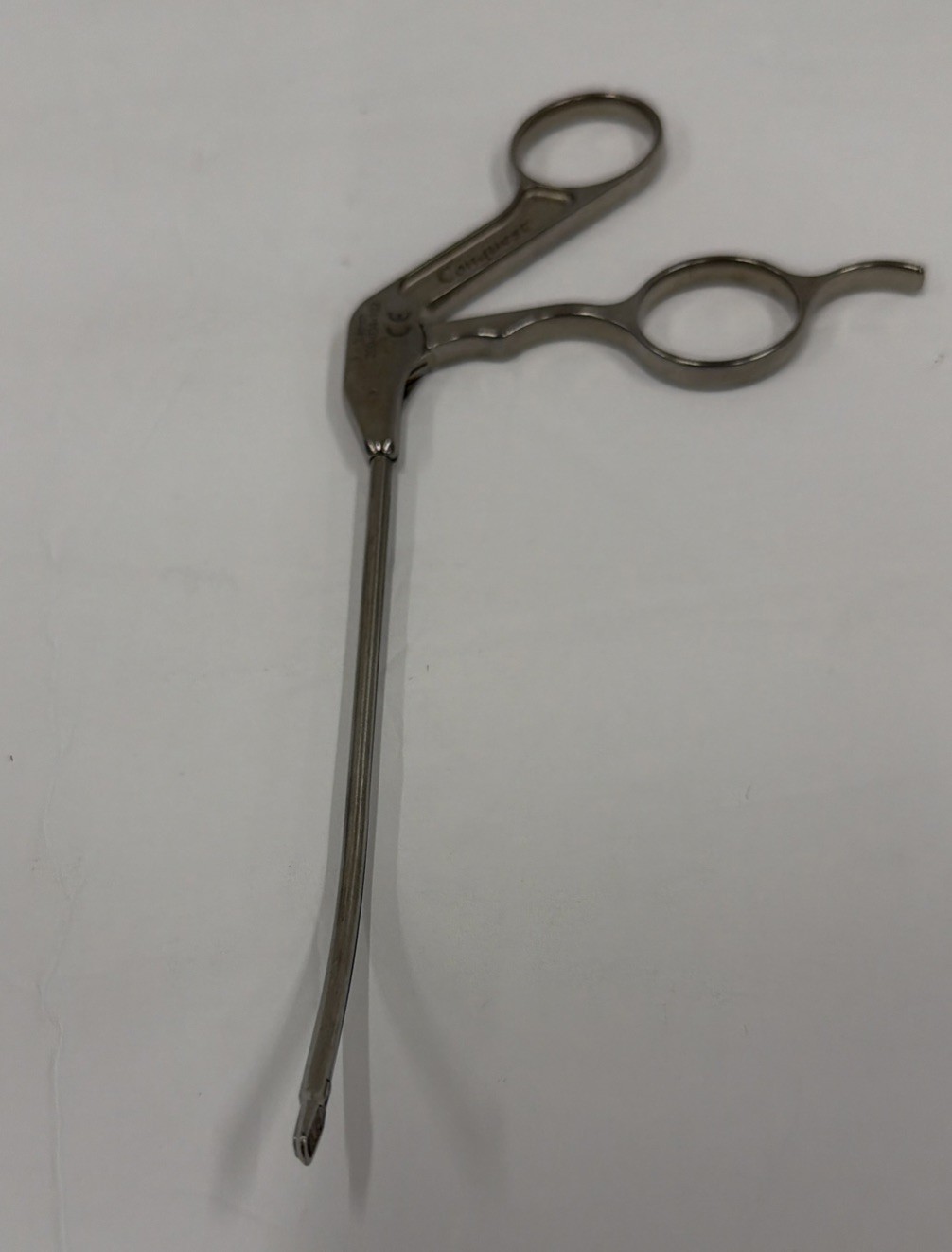 STRYKER CONQUEST 300-034-102 Arthroscopic Curved Left Big Bite Punch 3.4mm 6″
