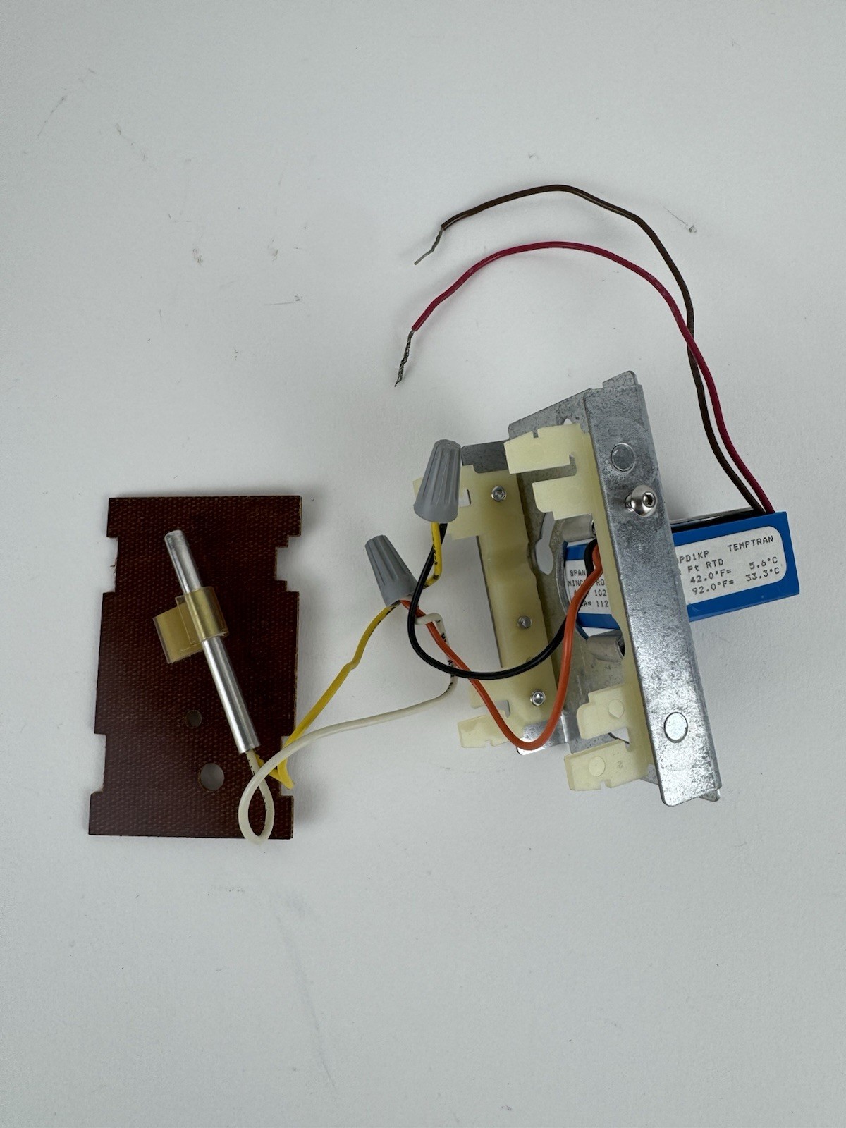 Siemens APOGEE 549-001 Modular Equipment Controller + Temp Sensors HVAC