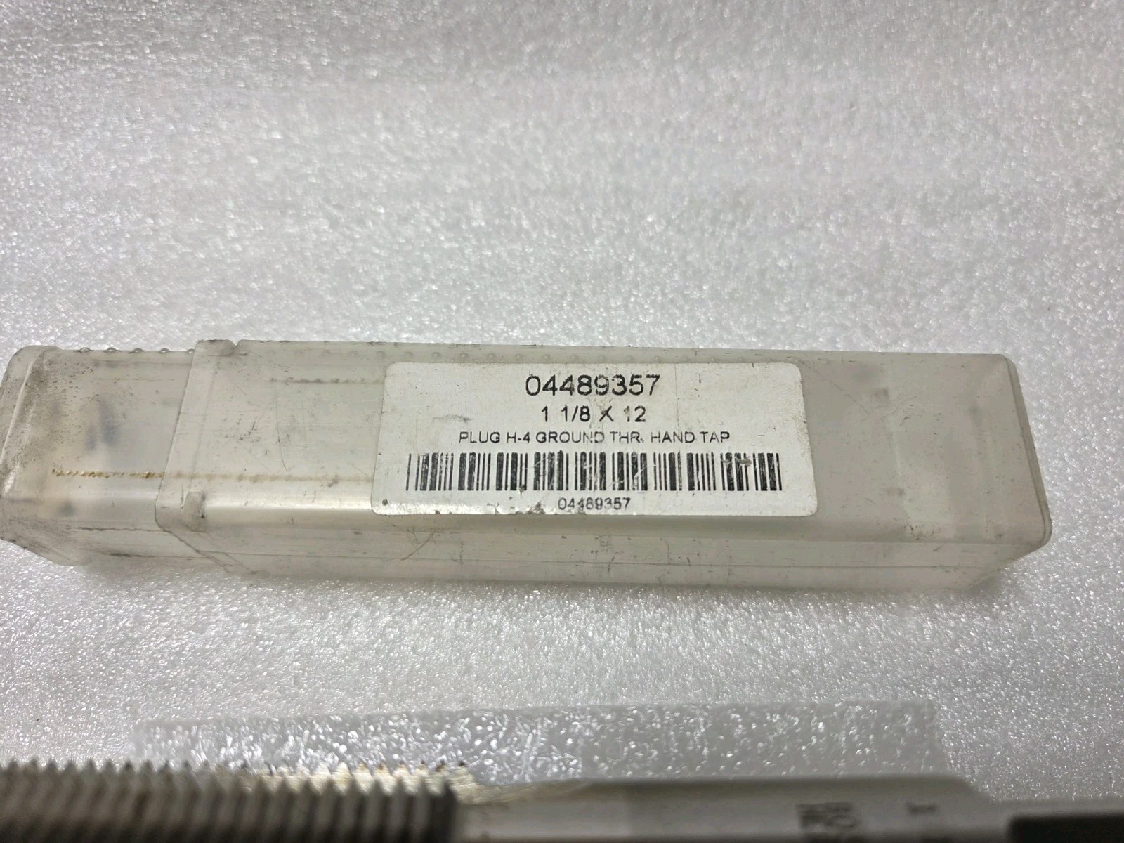Value Collection 04489357 1-1/8″-12 HSS Right Hand Tap, 4 Flute H4,Plug Chamfer
