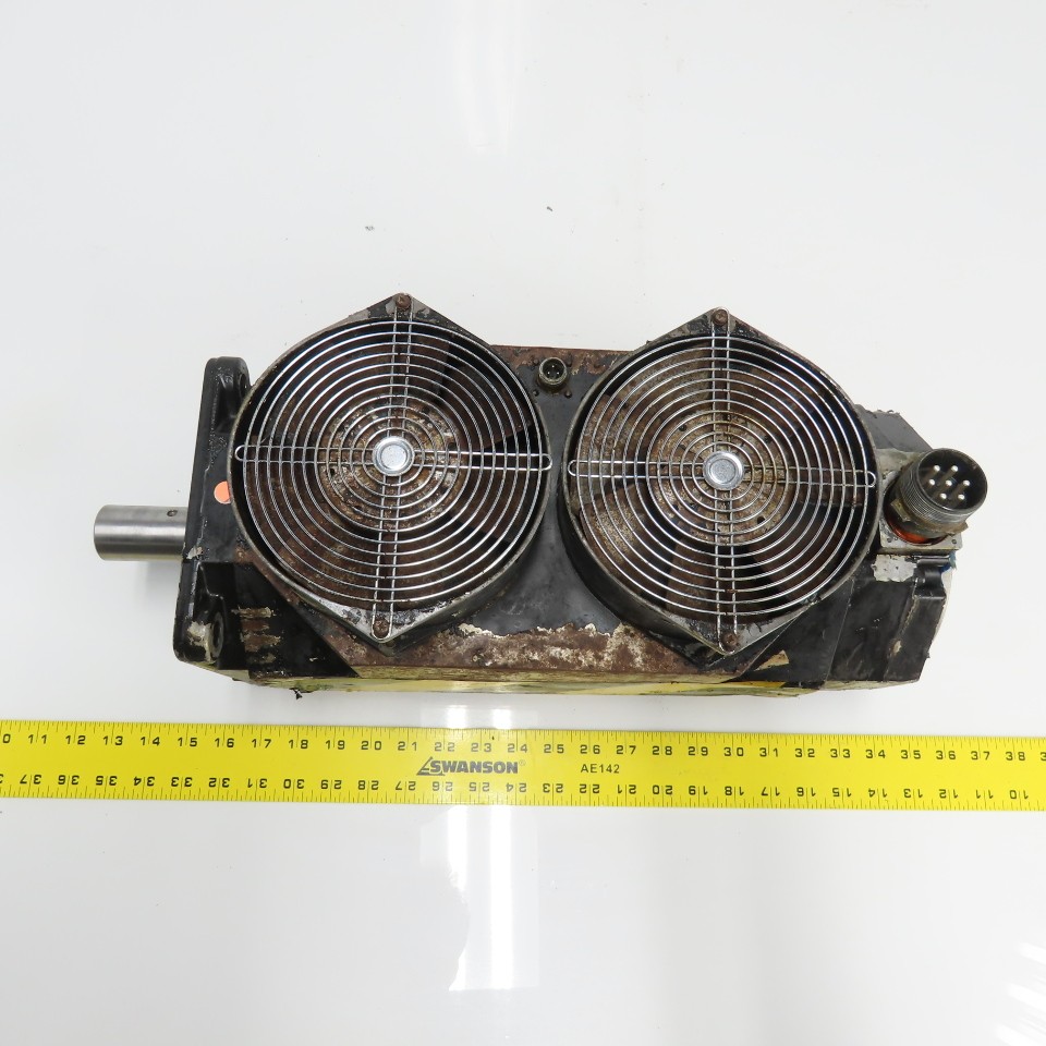 GE Fanuc A06B-015-B075#7008 7.3KW AC Servo Motor 3Ph 184V W/ Fan Parts/Repair