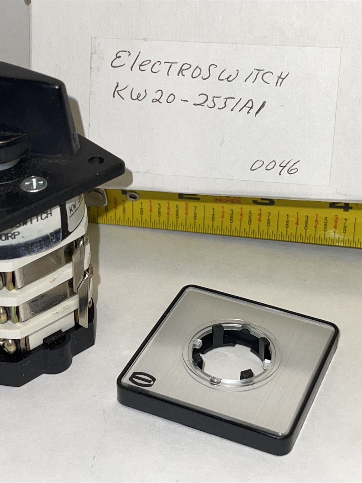 Electroswitch KW20-2551A New Surplus
