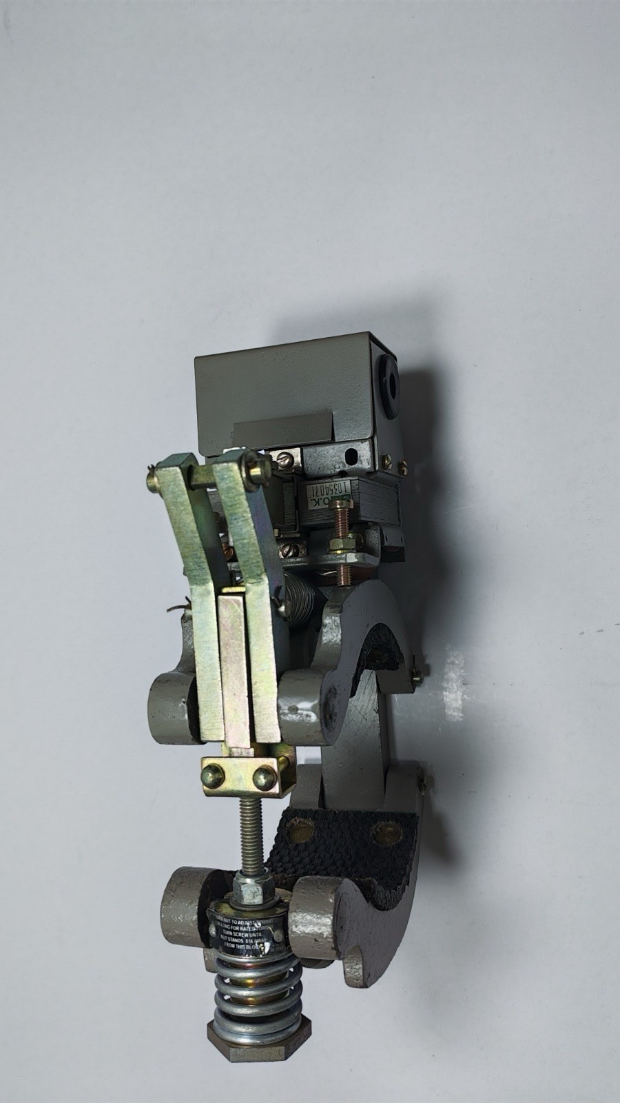 BCH AC solenoid brake 4 inch s-42m