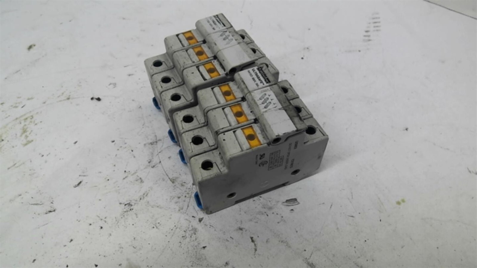Ferraz Shawmut Y219073 Fuse Holder Lot Of 2
