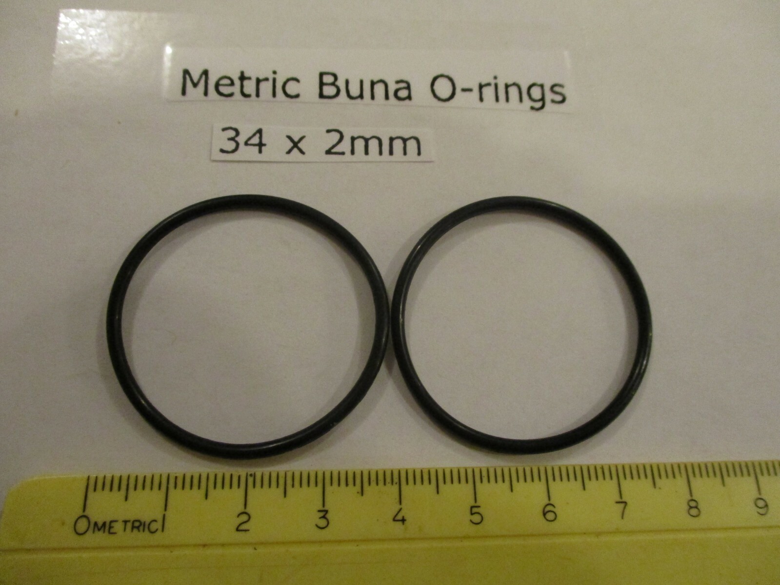 34mm ID x 38mm OD x 2mm thick O-ring. Buna-70. Quan 2.