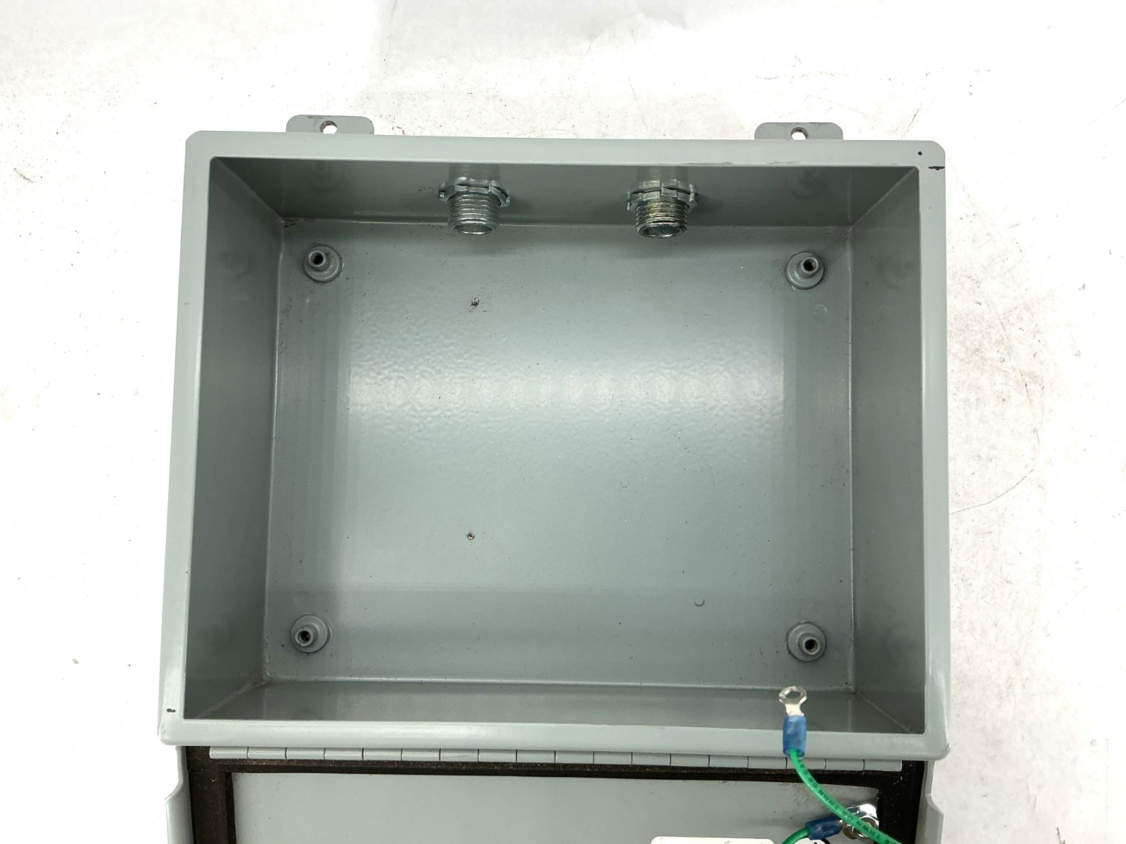Hoffman A1008CH Junction Box Enclosure Panel Mount 10″X8″X4″ Gray 55410