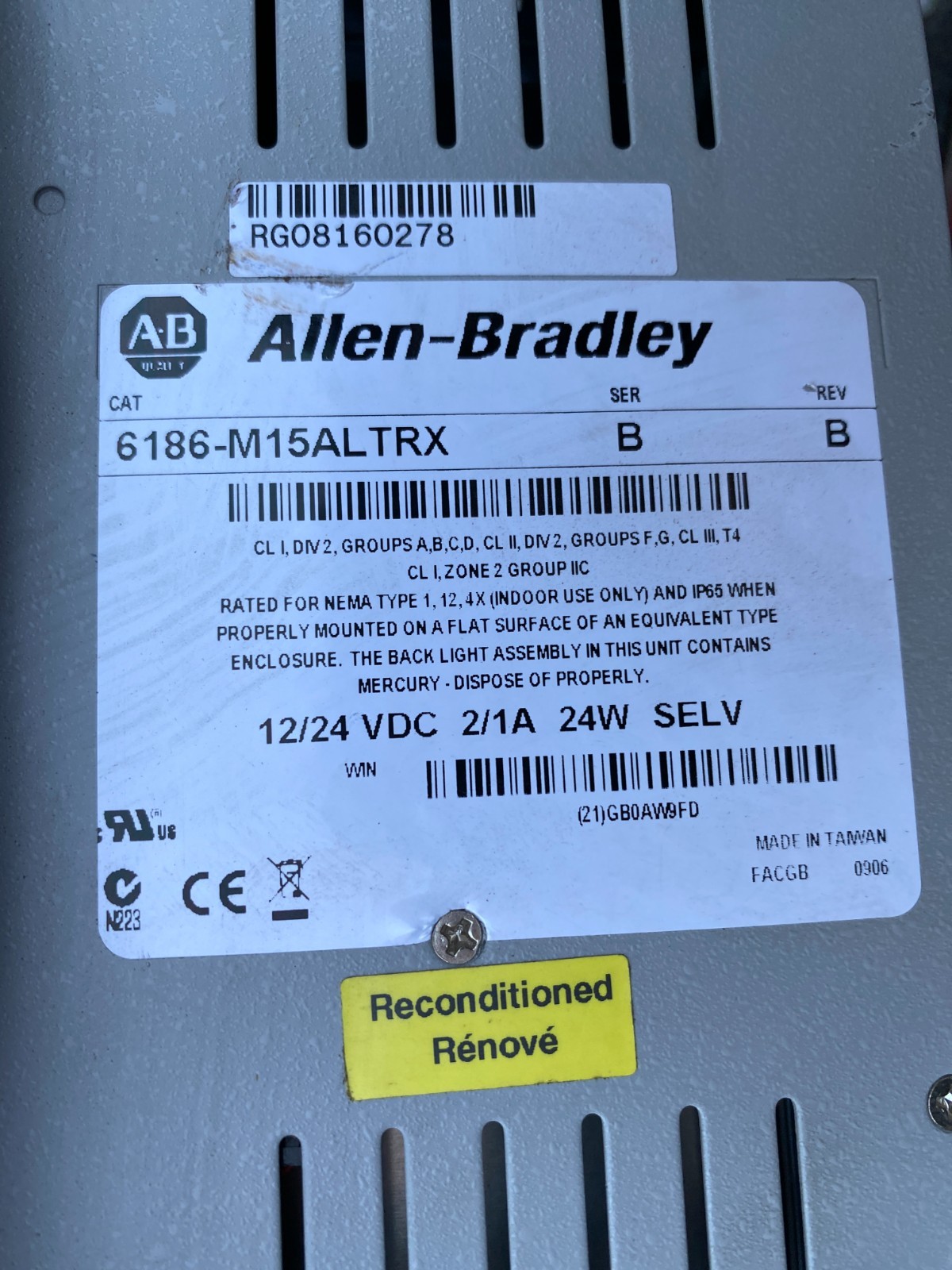 Pre-owned Allen-Bradley 6186-M15ALTRX Ser B Versa View 1500M touchscreen display