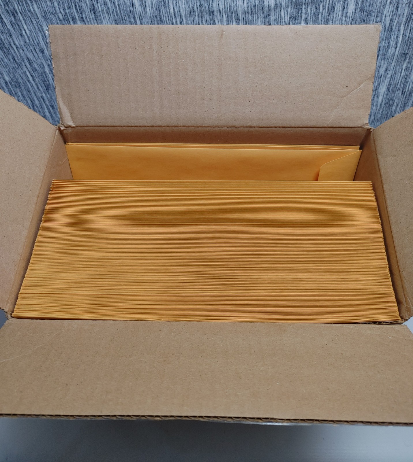 150 Document Catalog Envelopes 9″x 12″ With Moisture Gummed Closure_Yellow Kraft