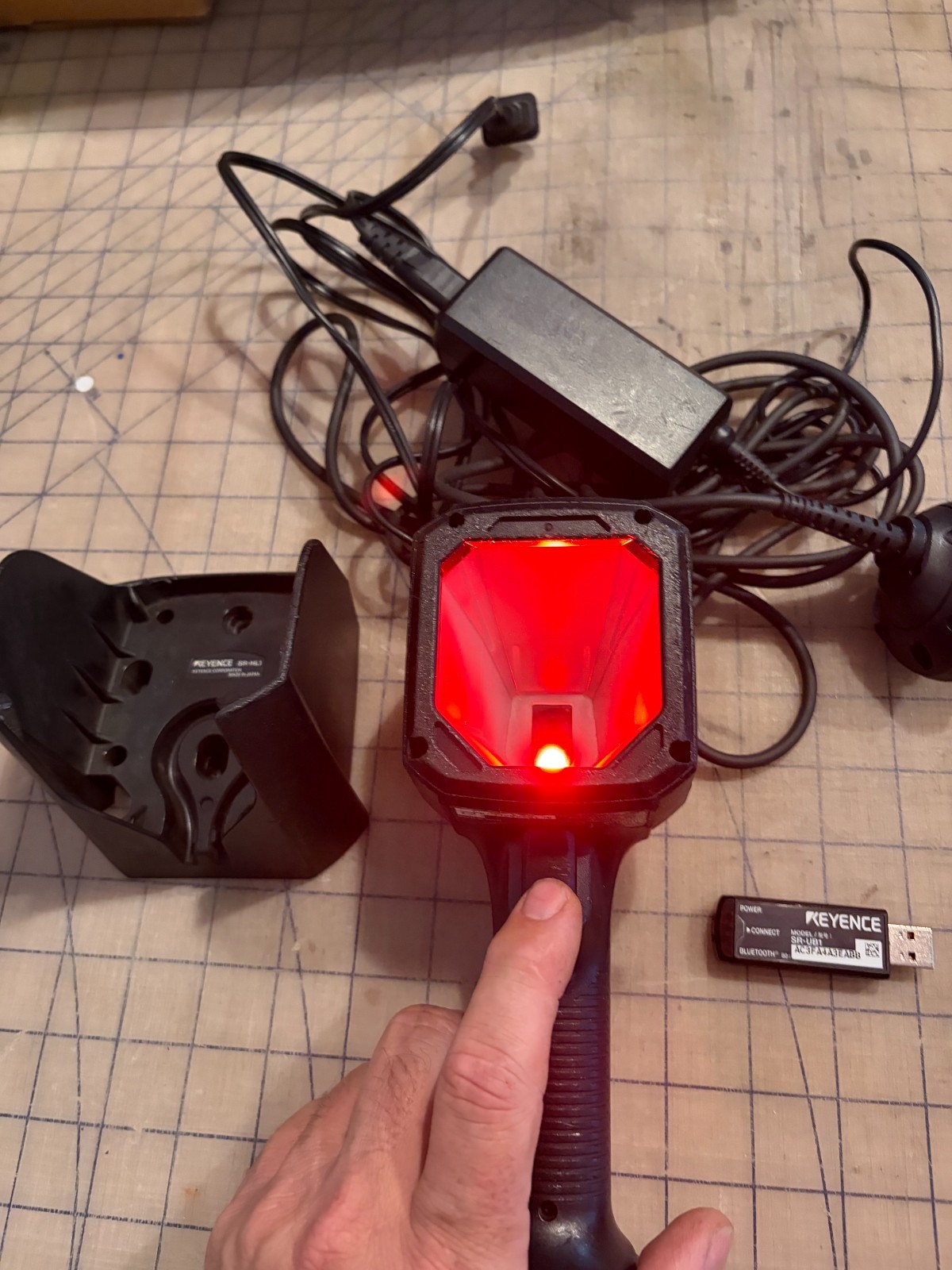 KEYENCE SR-G100 Handheld Barcode Scanner