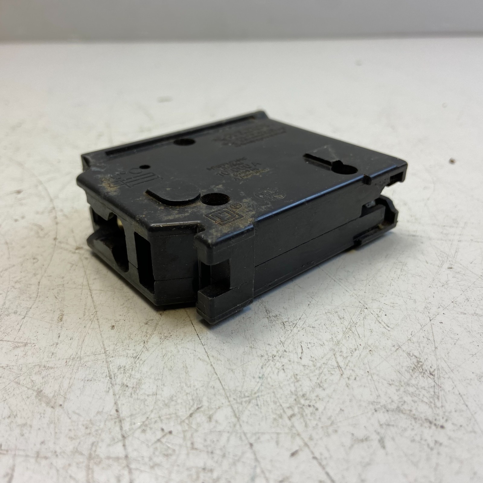 SQUARE D HOM130 Circuit Breakers 1P 30A 120/240V