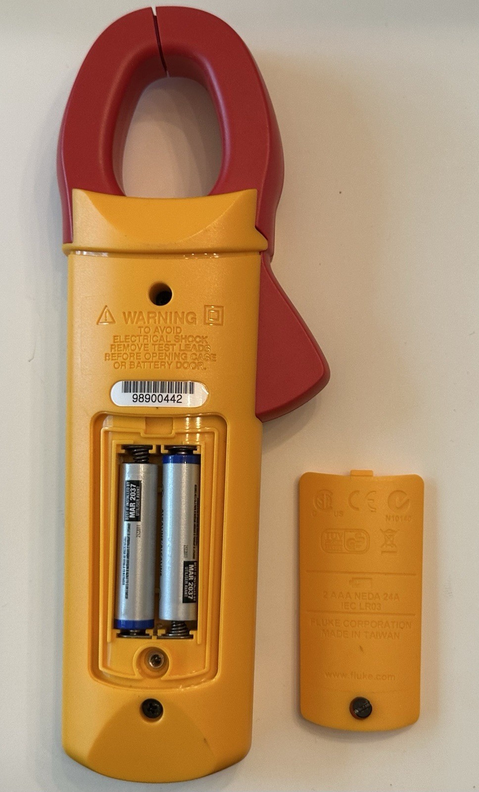 Fluke 115/322 True RMS HVAC Multimeter and Clamp Meter Combo Kit