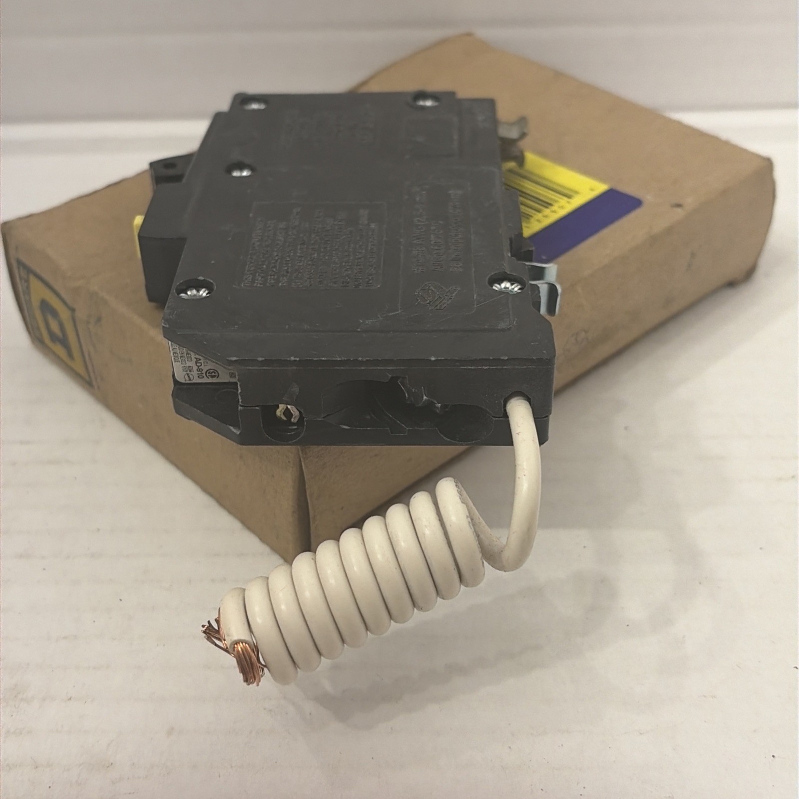 Square D QO120GFI Single Pole 20A 120V Ground Fault Circuit Breaker