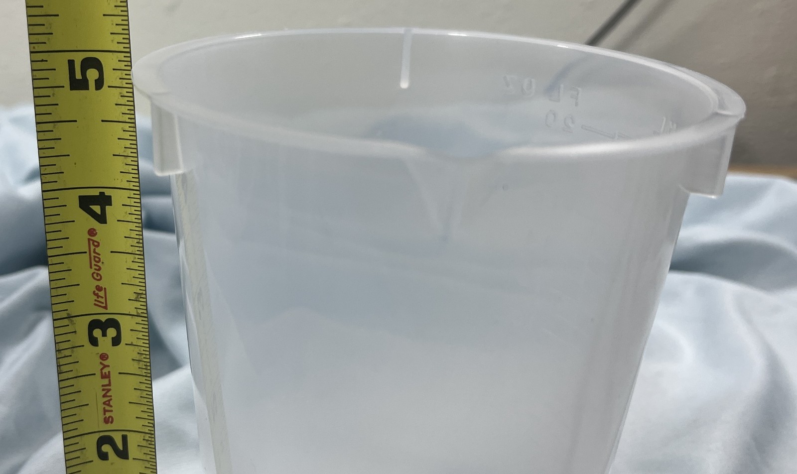 Graduated Beaker – Polypropylene – 600 mL – 600mL – Lot Of 4 Beakers