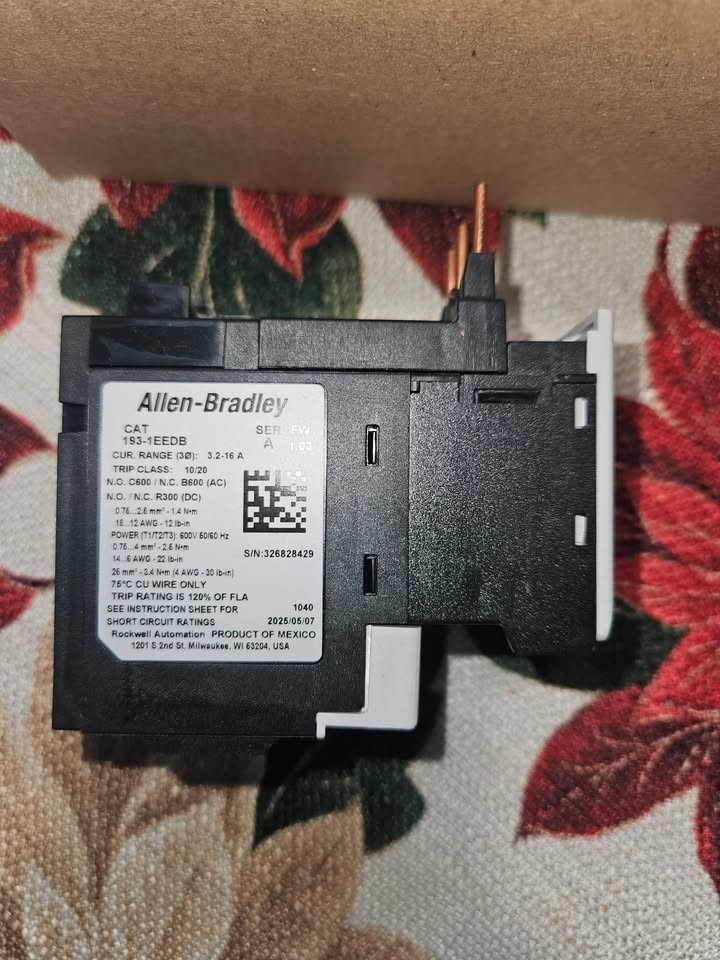 Allen-Bradley CAT 193-1EEDB E100 3.2-16.0 ADirect Mnt Overload Relay